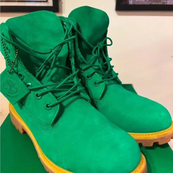 Timberland “Villa Emerald” Boots - pearsons-glass.co.uk display picture 1